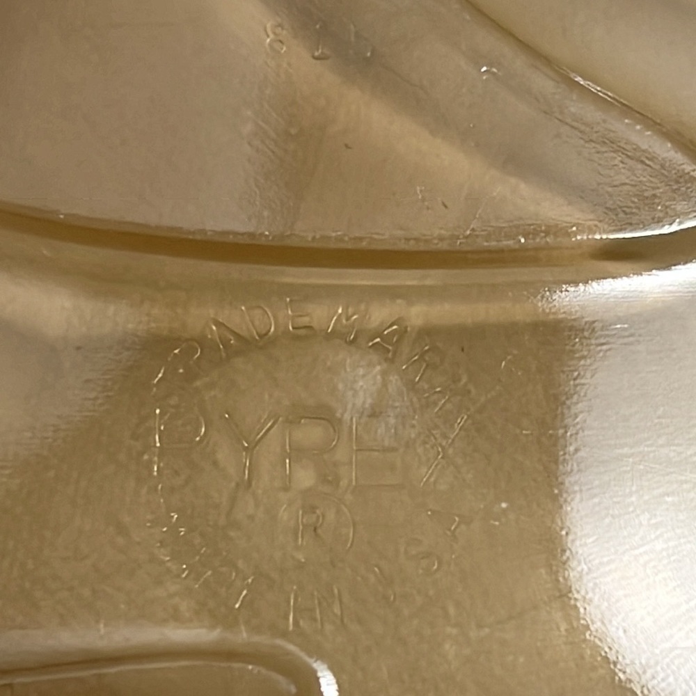 PYREX Brown “Tree of life” serving platter # 815 - Picture 5 of 13